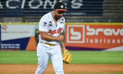 Silvino Bracho empata el liderato histórico de salvados en Águilas