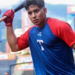 Jadher Areinamo vuelve a duplicar con el bate, produce e iguala a Ernesto Mejía