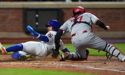 Lindor sale de juego con molestias en la pantorrilla izquierda