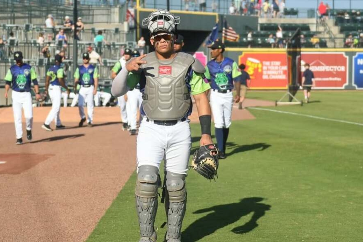 Kansas City invita a dos venezolanos al Spring Training, incluido el prospecto Ramón Ramírez
