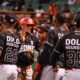 Leones hilan quinto triunfo ante Toros en el Round Robin de la LIDOM