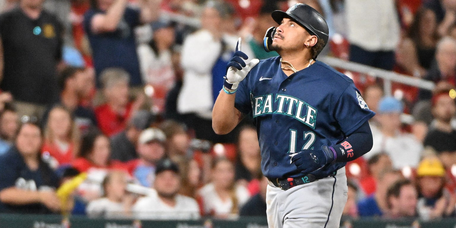 Jonrón de Naylor define triunfo de Marineros sobre Cardenales