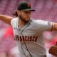 Roupp lleva no-hitter hasta la 6ta y Gigantes blanquean a Rojos en tenso choque Roupp lleva no-hitter hasta la 6ta y Gigantes blanquean a Rojos en tenso choque