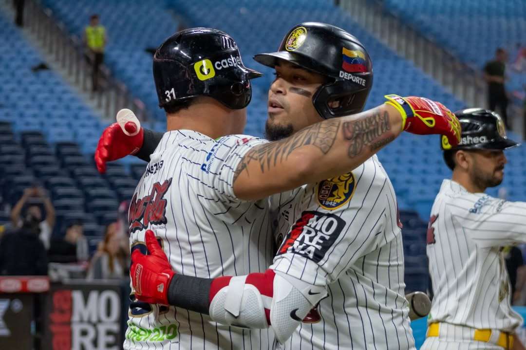 Ofensiva de Leones responde nuevamente para vencer a Bravos