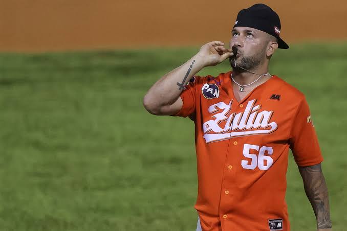Silvino Bracho escala posiciones en el libro de récords del Zulia y se pone a un tris del tercer lugar en salvados en postemporada Silvino Bracho escala posiciones en el libro de récords del Zulia y se pone a un tris del tercer lugar en salvados en postemporada
