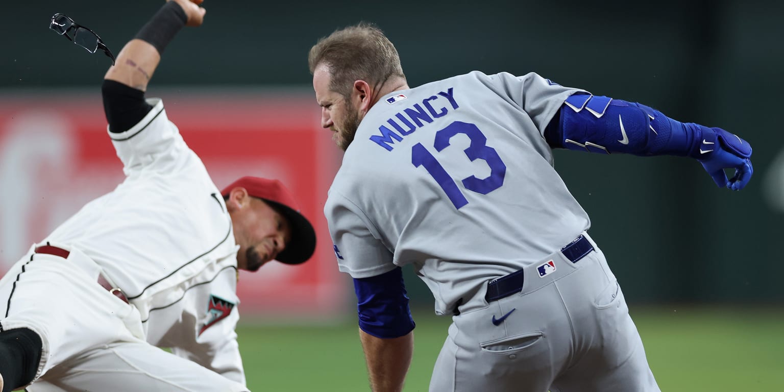 Muncy y Vargas evitan lesiones graves tras fuerte colisión en la inicial