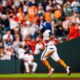 José Altuve explota con sus primeros 2 jonrones del año en una noche perfecta