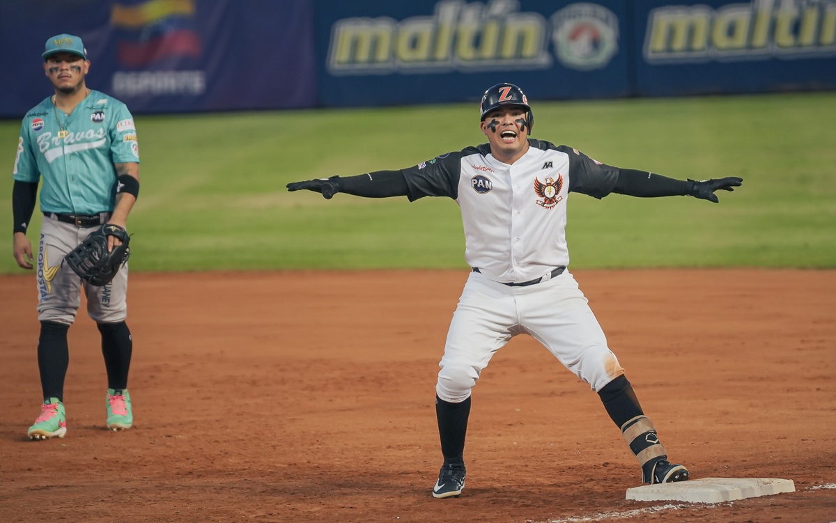 ASÍ VA LA LVBP. Resultados del domingo, posiciones, transmisiones y pitchers del lunes ASÍ VA LA LVBP. Resultados del domingo, posiciones, transmisiones y pitchers del lunes