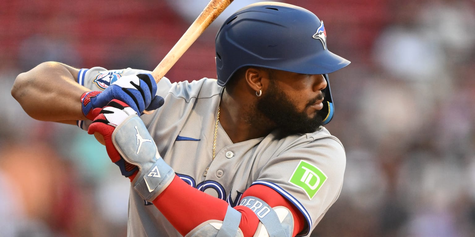 El poder de Vladdy reaparece con su primer cuadrangular desde el 17 de mayo