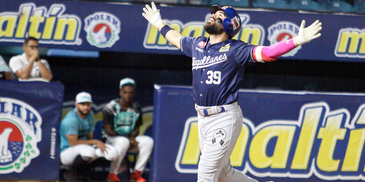 Núñez hace historia con dos grand slams y Navegantes barren a Bravos en Venezuela