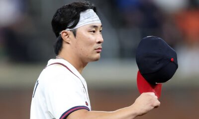 El INF Kim llega a un acuerdo de un año para regresar a los Bravos (fuente)