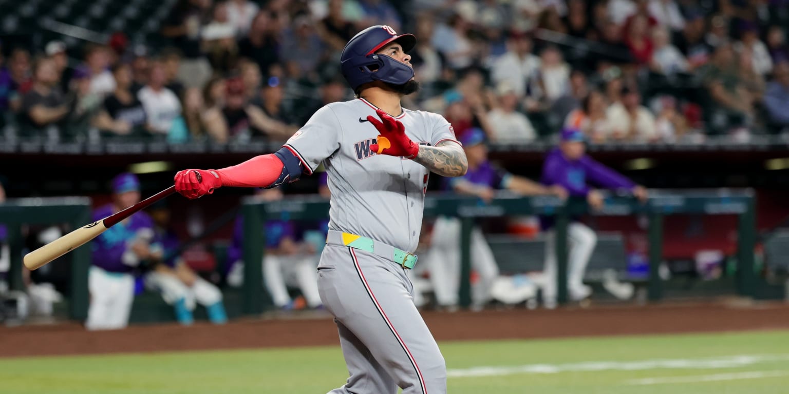 García (grand slam, HR, 6 CI) lidera explosión de 14 carreras ante D-backs