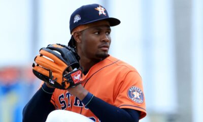 ¡Santa llega a los Astros! Lanza a 94 mph y es dominicano (fuente)