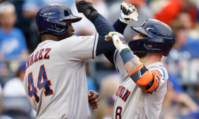 Cuatro jonrones y error de los Reales sellan triunfo de Astros