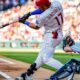 ¿1er hit? ¡1er jonrón! Rincones Jr. la bota en su debut en Citizens Bank Park ¿1er hit? ¡1er jonrón! Rincones Jr. la bota en su debut en Citizens Bank Park