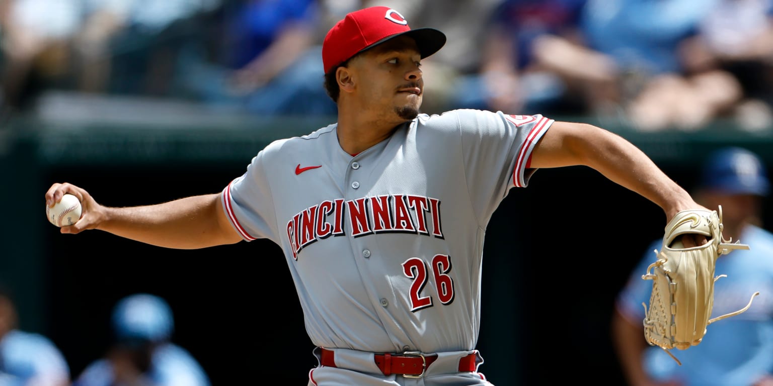 Rojos exigen a Burns al máximo para completar la barrida sobre Rangers