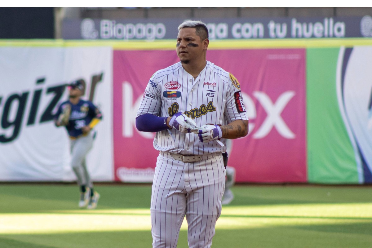 ROSTER SEMANAL. Los Leones pierden a Yonathan Daza y a uno de sus grandeligas en semana definitiva ROSTER SEMANAL. Los Leones pierden a Yonathan Daza y a uno de sus grandeligas en semana definitiva