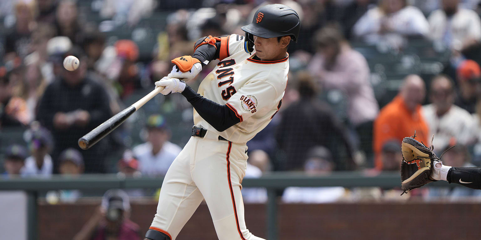 Gran jornada de Lee (de 5-4) guía remontada de Gigantes vs. Marlins
