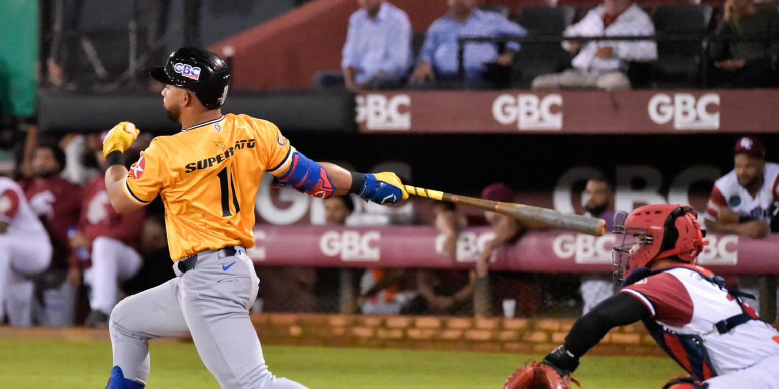 Ofensiva de Águilas estalla en la octava para imponerse a Gigantes en la LIDOM
