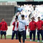 Pochettino, DT de la selección de EEUU, lanzó un STRIKE en el juego de Seattle Pochettino, DT de la selección de EEUU, lanzó un STRIKE en el juego de Seattle