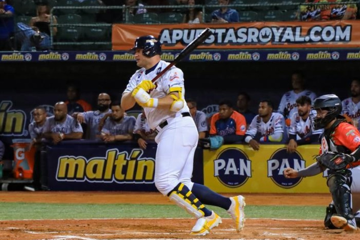 Balbino Fuenmayor toca las puertas del club de los 100 jonrones y amenaza el récord histórico de la LVBP