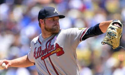 Elder controla a Dodgers y Bravos salen de L.A. con la serie en mano