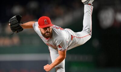 Reales suman profundidad al bullpen al acordar pacto de liga menor con Matt Moore