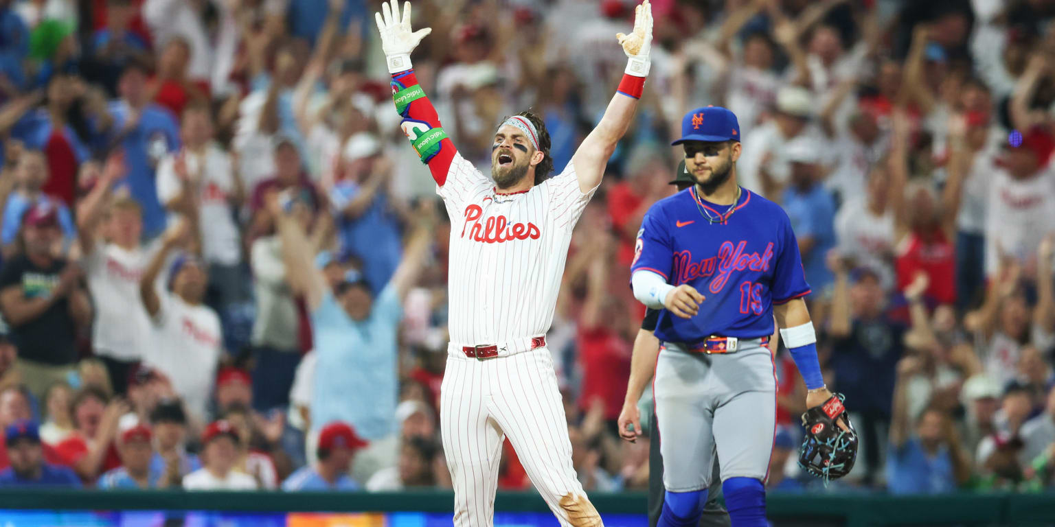Necesitando un triple para su primer ciclo, Harper lo logra vs. Mets