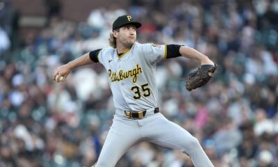 Ashcraft luce dominante y Piratas conectan 20 hits en triunfo en la Bahía