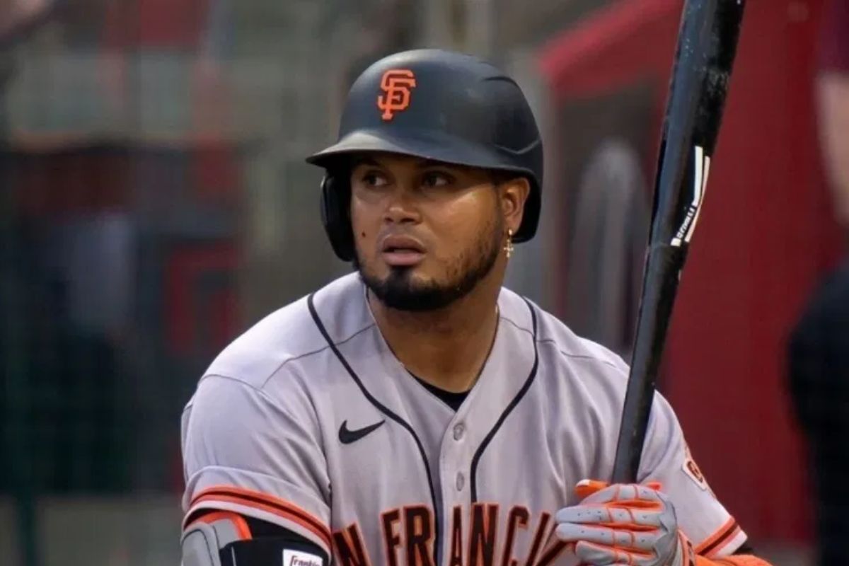 Luis Arráez extiende su gran momento con San Francisco y ve de cerca el liderato de hits Luis Arráez extiende su gran momento con San Francisco y ve de cerca el liderato de hits