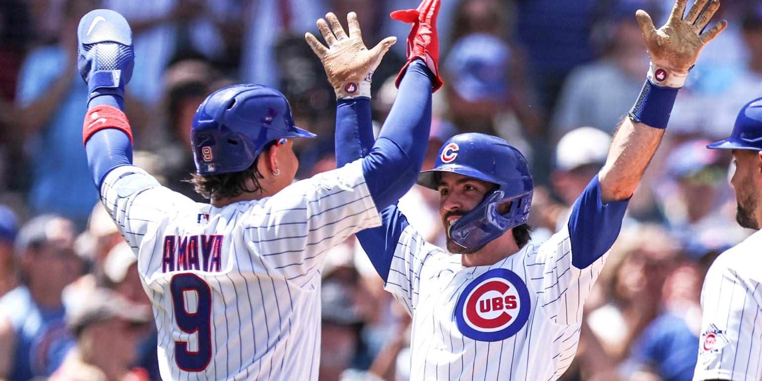 ¡Explosión ofensiva! Dansby pega 3 tablazos en triunfo de 23 carreras y 8 HR de Cachorros