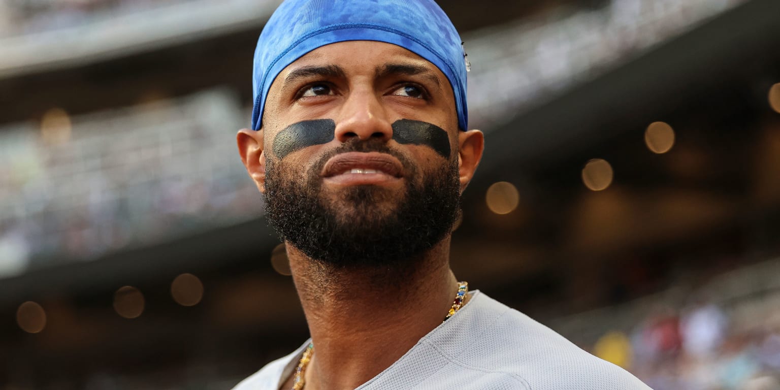 Willi Castro se une a Puerto Rico para su primer Clásico Mundial de Béisbol Willi Castro se une a Puerto Rico para su primer Clásico Mundial de Béisbol