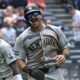 Triples guían a Yankees a sacar las escobas en Cleveland de manera contundente Triples guían a Yankees a sacar las escobas en Cleveland de manera contundente