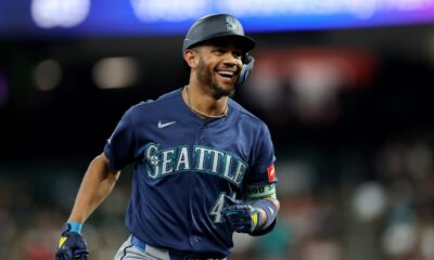 J-Rod cumple reto de fanático con jonrón y luego lo repite en triunfo de Seattle