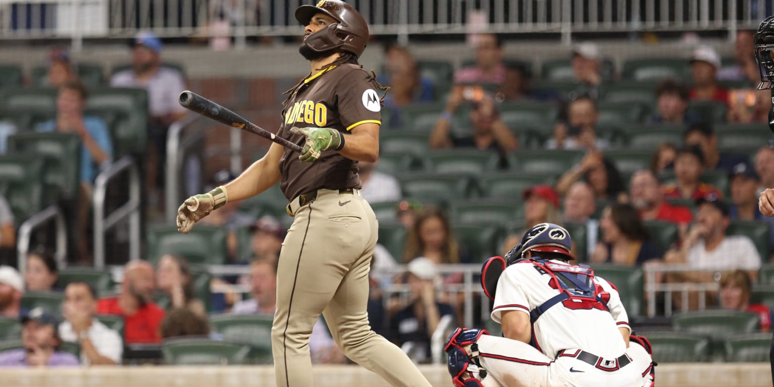 Tatis sacude Atlanta con un bambinazo de 474 pies, el más largo del año