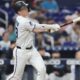Mellizos adquieren al inicialista Wagaman en un cambio con los Marlins