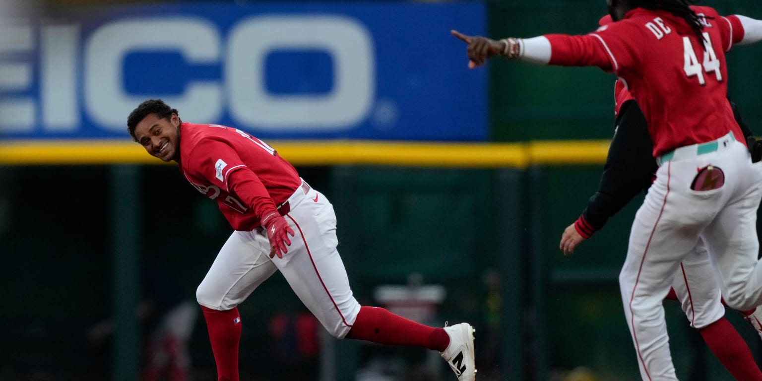 Hit de oro de Myers deja tendidos a los Medias Rojas; Elly pega 1er HR