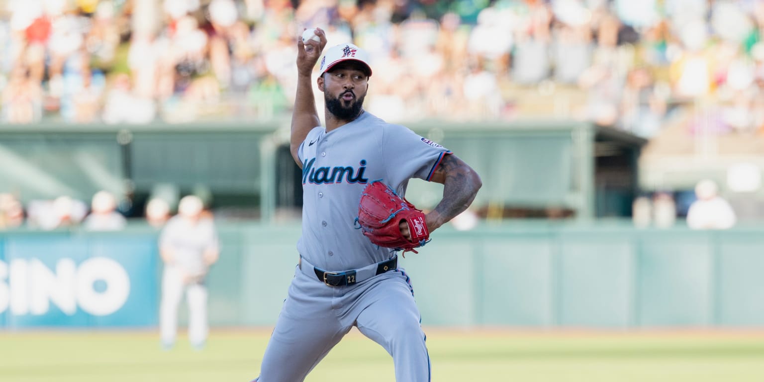 Alcántara (8 K) domina a los Atléticos con ocho sólidos innings