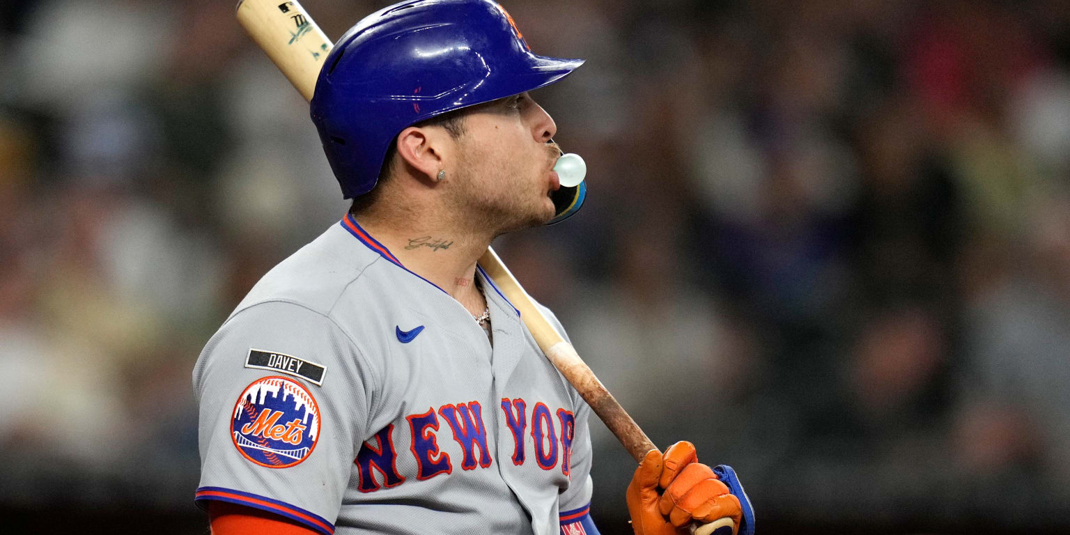 Álvarez da un gran paso: Completa nueve innings en la receptoría en rehabilitación