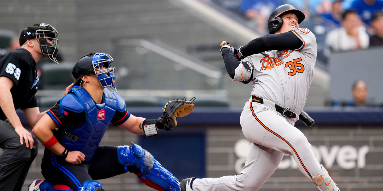 Gran noche de Rutschman (HR, 5 CI) lidera ataque ofensivo de Orioles vs. Azulejos