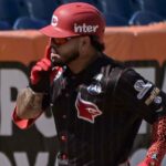 Cardenales aplastan a Tiburones y sellan pase directo a la postemporada Cardenales aplastan a Tiburones y sellan pase directo a la postemporada