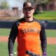Ya acoplado a S.F., Adames listo para marchar a todo motor