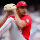 Rojos acuerdan extensión de siete años y US5 millones con Chase Burns (informe)