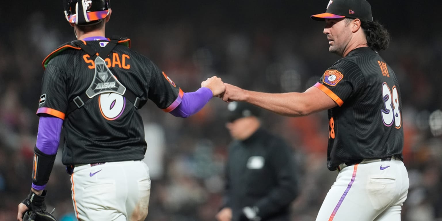 Ray lanza joya en blanco y Gigantes descifran a Sánchez y los Filis