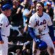 Ofensiva renovada de Mets desata ataque implacable en el Día Inaugural Ofensiva renovada de Mets desata ataque implacable en el Día Inaugural