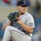 Dodgers cerca de adquirir al derecho Seth Halvorsen en canje con Rockies (fuentes)