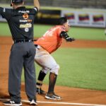 Águilas vinó de atrás y Silvino quedó a un salvado del récord rapaz