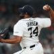 Kenley Jansen se apodera del tercer puesto con más salvados en MLB