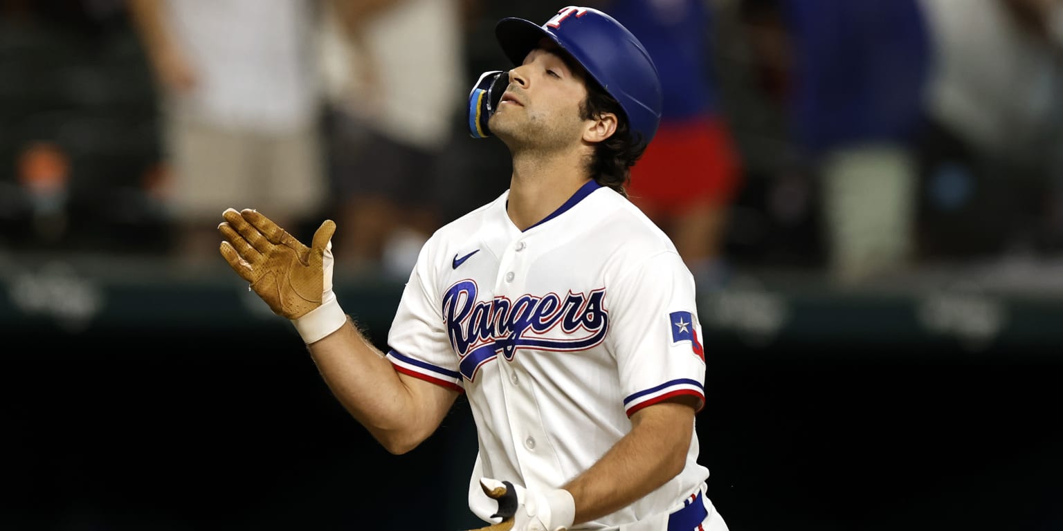 Rangers se imponen a Tigres de la mano de tablazos de Elías Díaz, Josh Smith