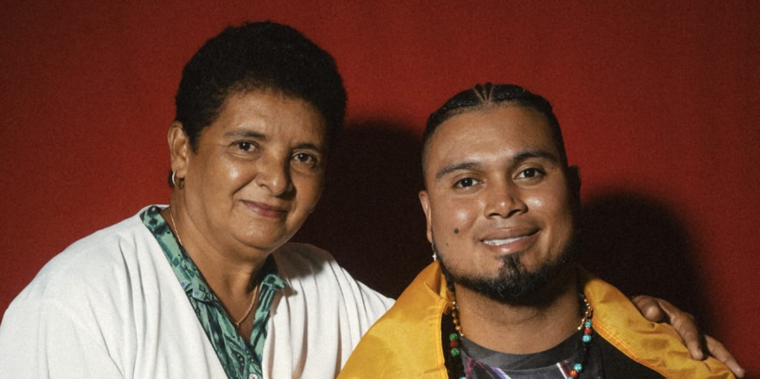 La razón detrás del emotivo gesto de Luis Arráez con su mamá